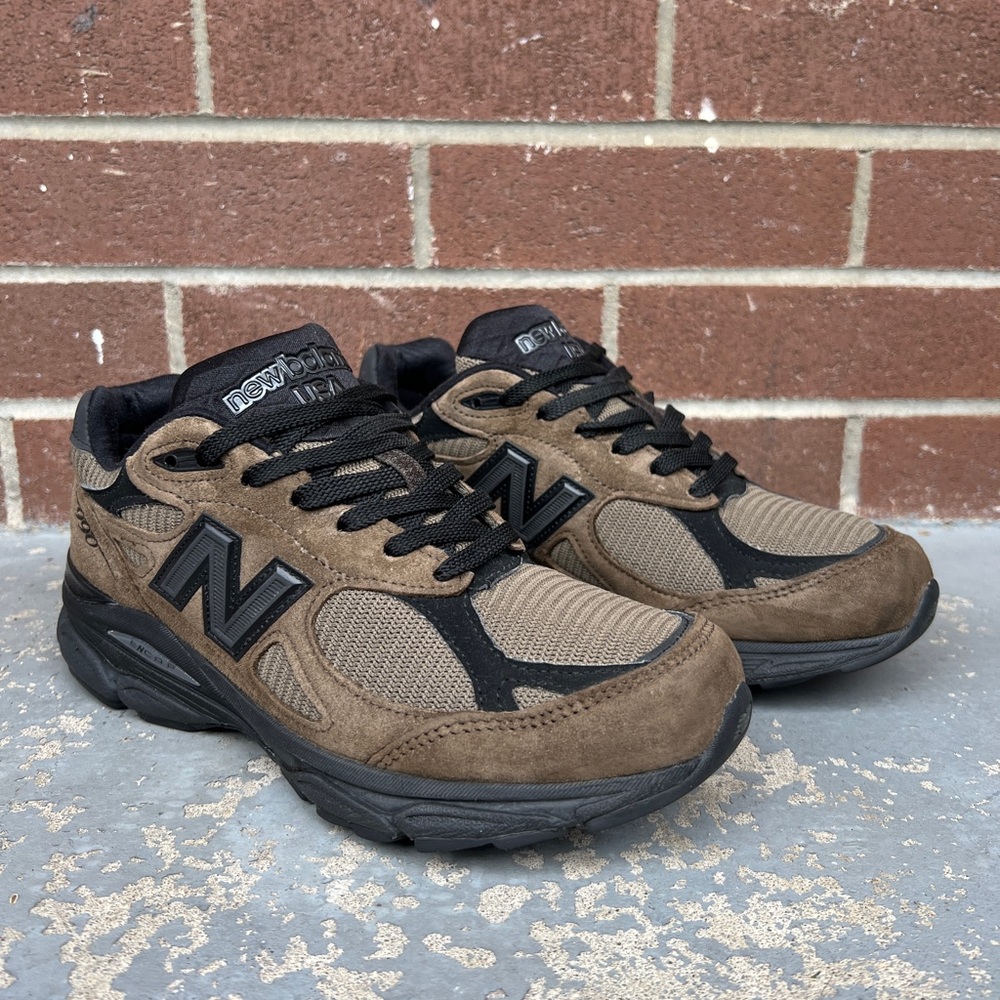 New Balance 990v3 X JJJJOUND Women’s Brown and Black Suede-Mesh Sneakers, SIZE 8
